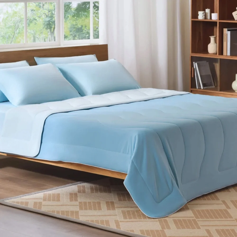 REST Evercool Cooling Comforter in Aqua Blue - King and Queen
